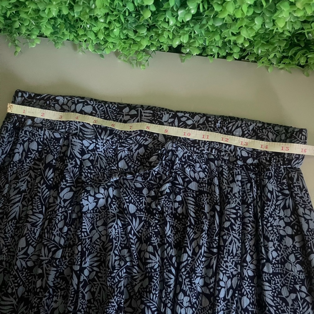 West Loop Size L/XL Blue & Black Floral Palazzo Shorts NWT Summer Resort Wear - Picture 8 of 11